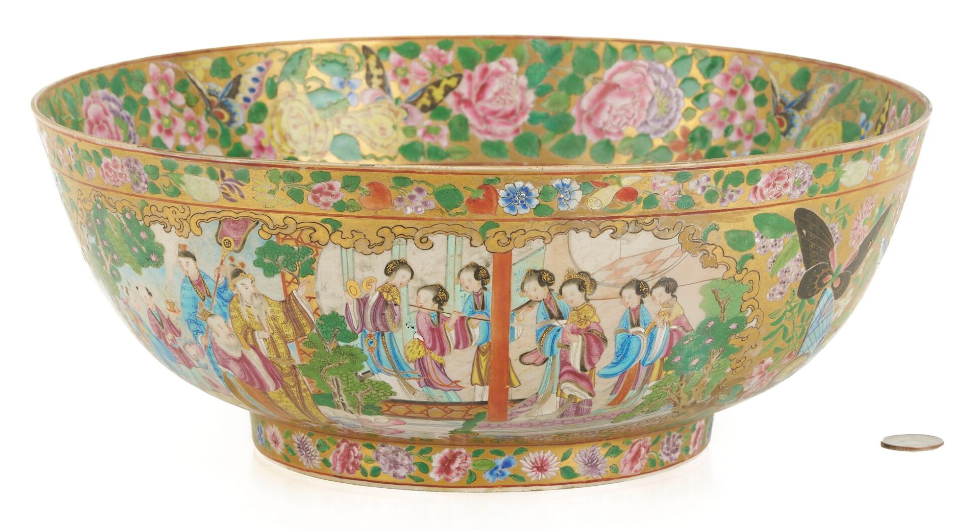 Lot 742: Early Chinese Export Famille Rose Bowl w/ Turquoise Interior