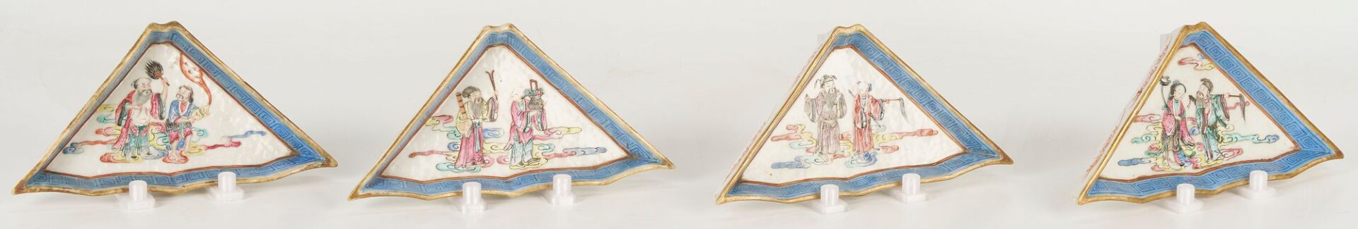 Lot 743: 9 Pieces Asian Porcelain  incl. Arita Jar