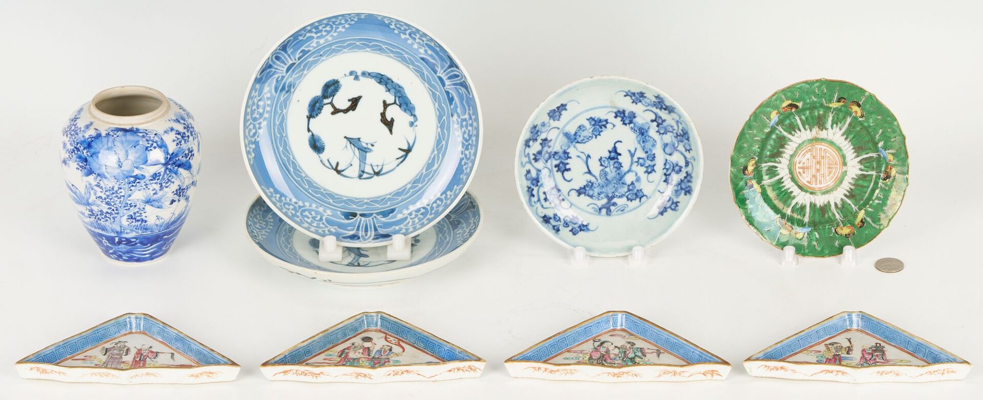 Lot 743: 9 Pieces Asian Porcelain  incl. Arita Jar