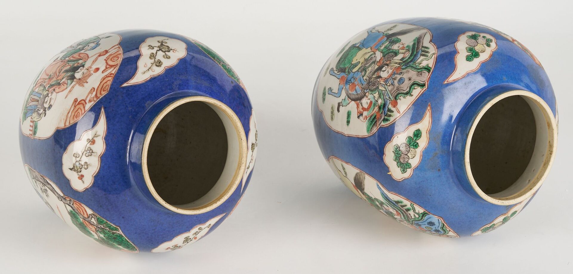 Lot 744: Pair Chinese Porcelain Ginger jars, Powder Blue Ground