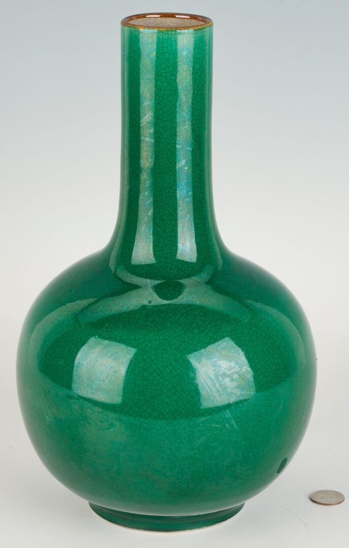 Lot 745: Chinese Green Bottle Vase