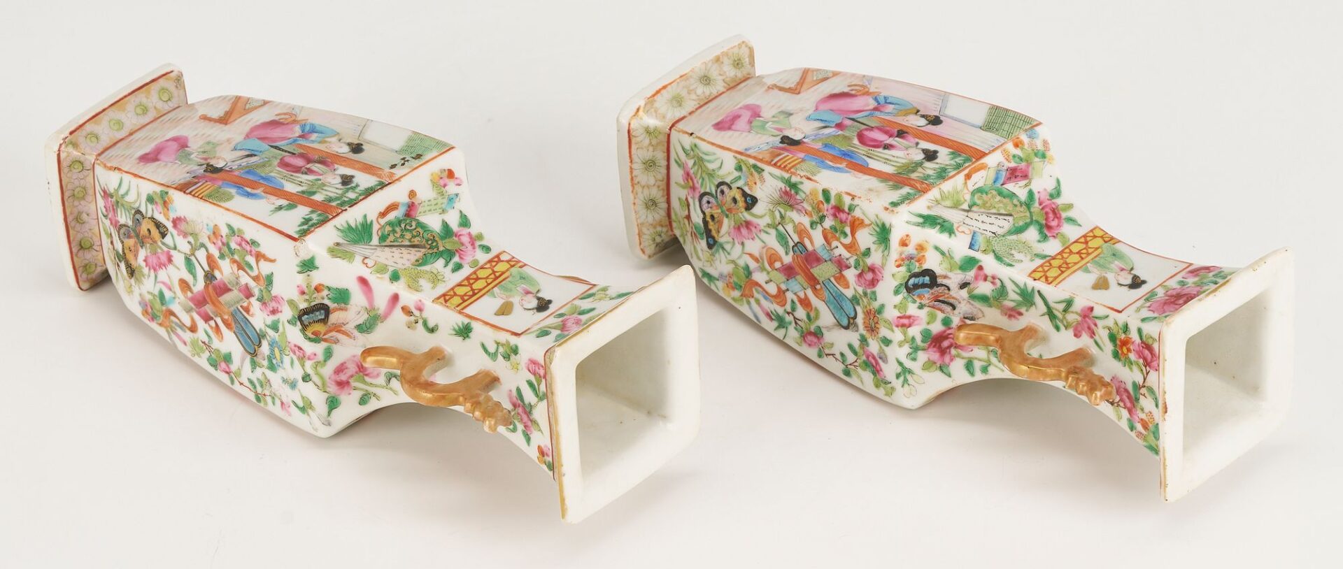 Lot 747: Pr. of Chinese  Famille Rose Porcelain Vases & Rose Medallion Lamp