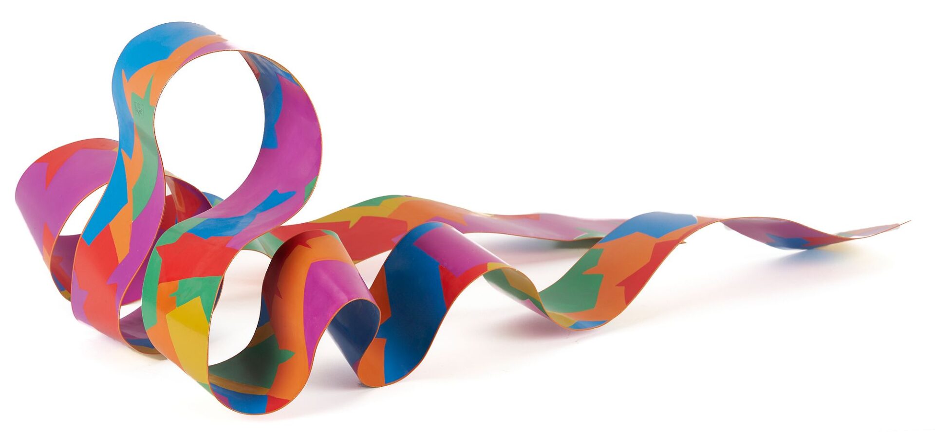 Lot 765: Dorothy Gillespie Enameled Ribbon Sculpture
