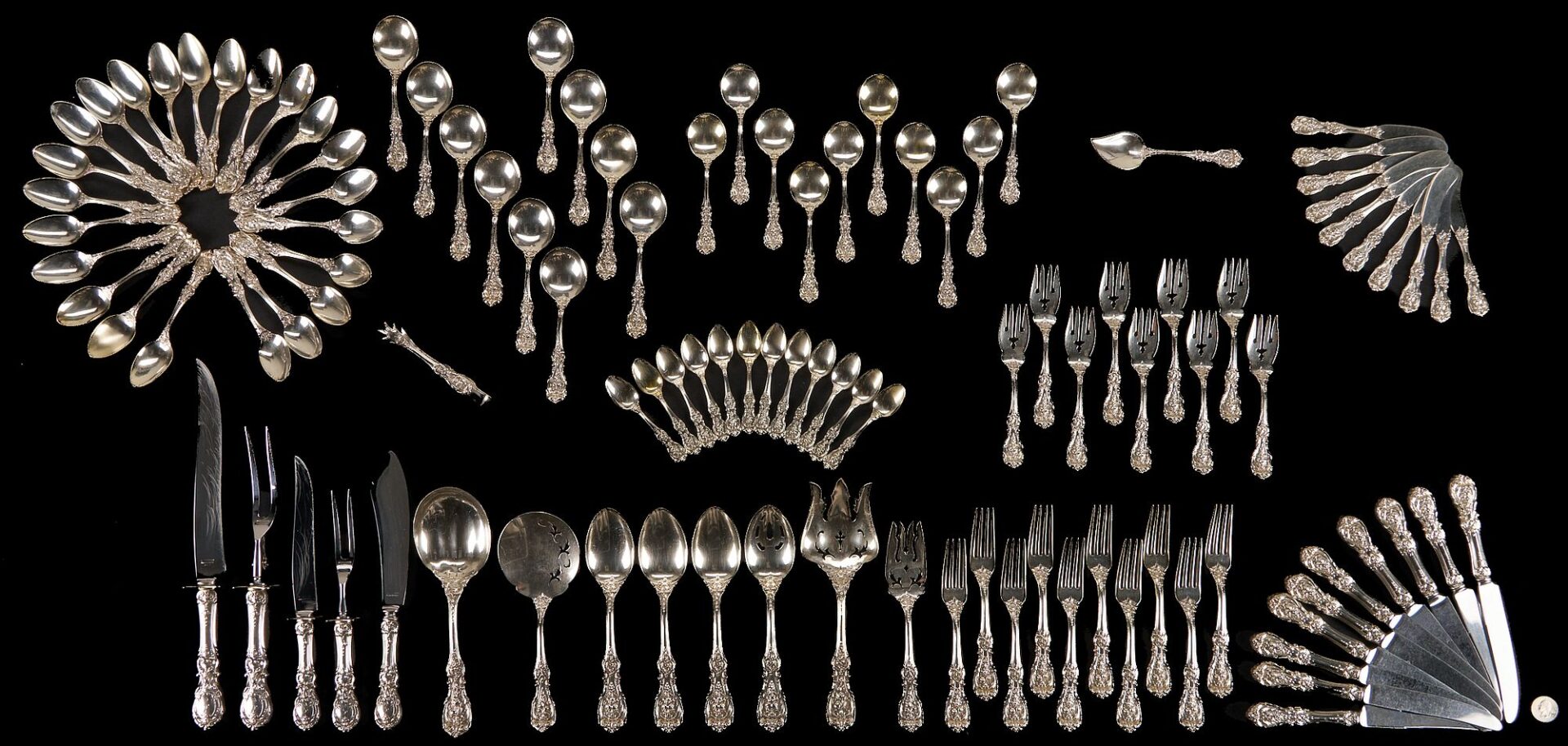 Lot 77: 109 Pcs. Reed & Barton Francis I Sterling Silver Flatware