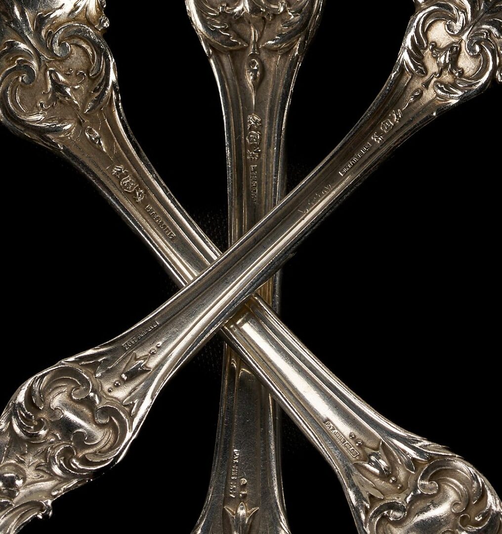 Lot 77: 109 Pcs. Reed & Barton Francis I Sterling Silver Flatware