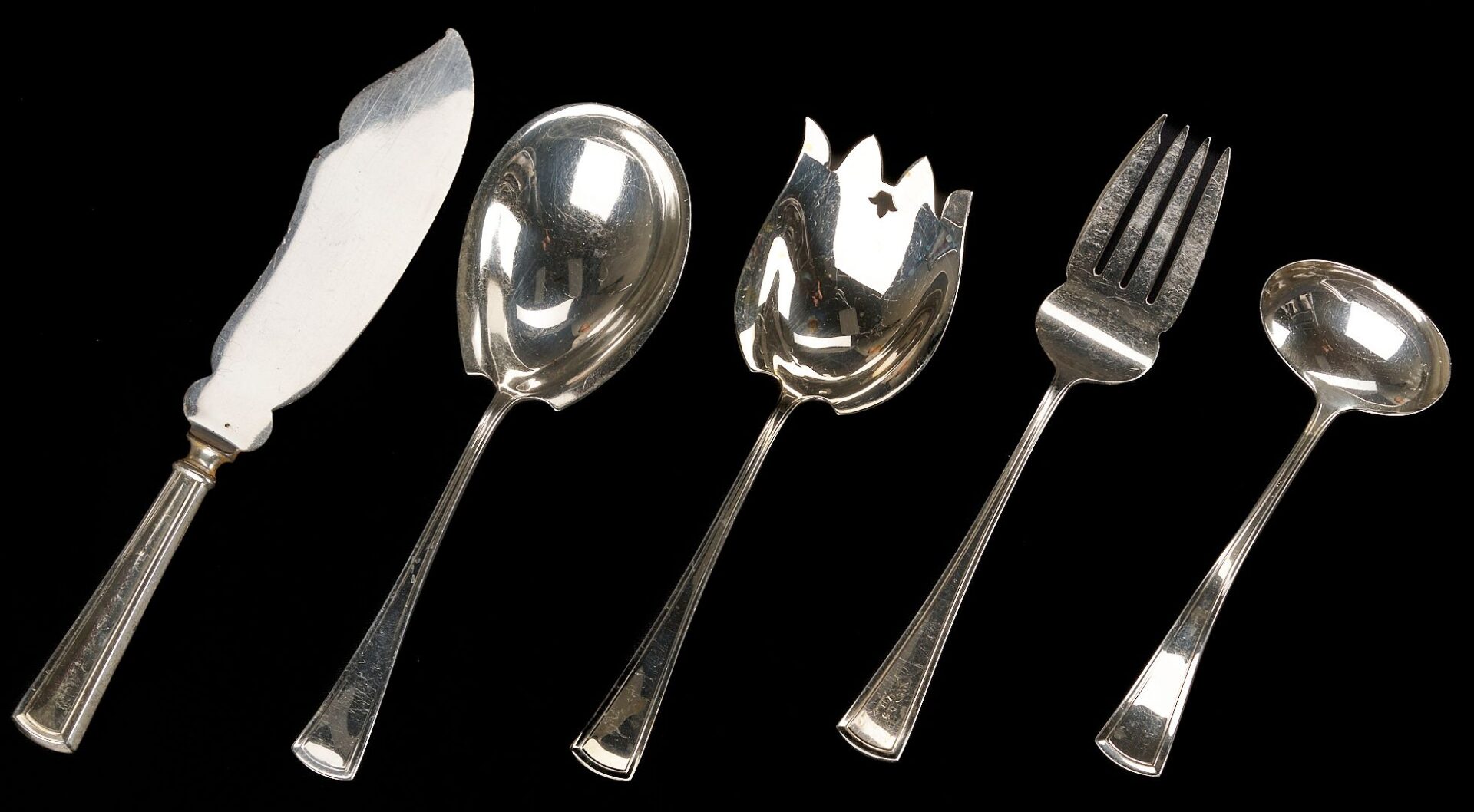 Lot 79: 164 Pcs. Dominick & Haff Virginia Pattern Sterling Flatware