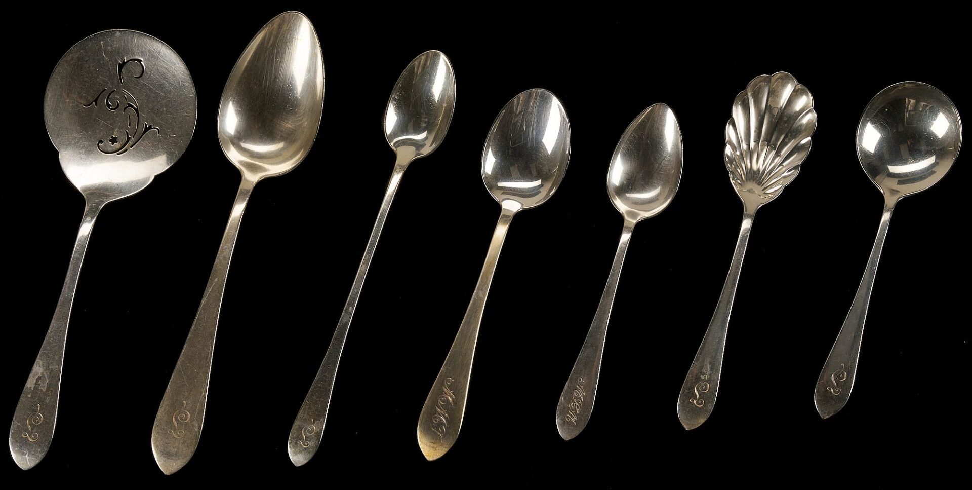 Lot 80: Dominick & Haff, 1776 Sterling Flatware, 110 pcs.