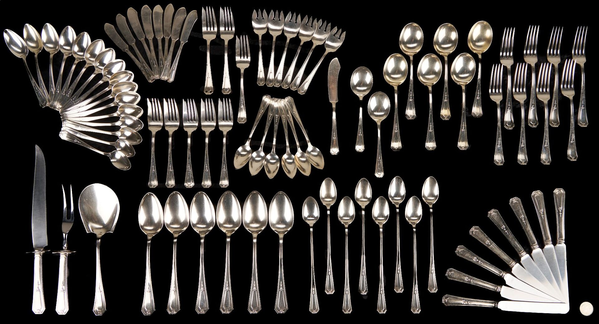 Lot 83: 86 pcs. Wallace Princess Mary Pattern Sterling Silver Flatware