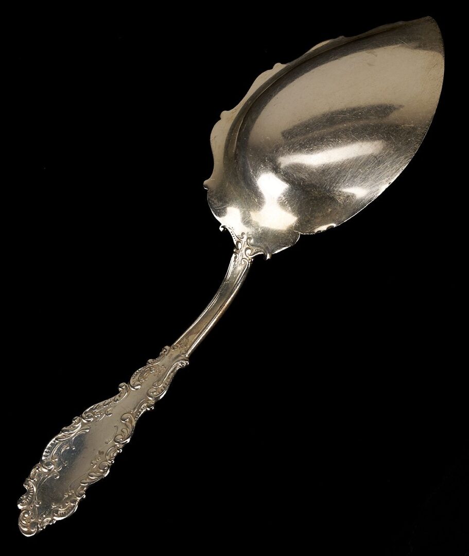 Lot 856: 19 Pcs. Gorham Luxemburg Sterling Flatware