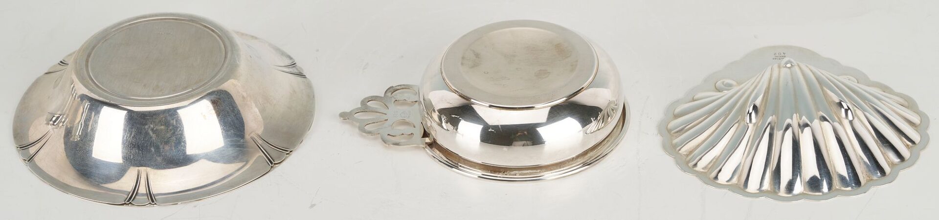 Lot 859: 7 Sterling bowls including Kirk shell, Web porringer