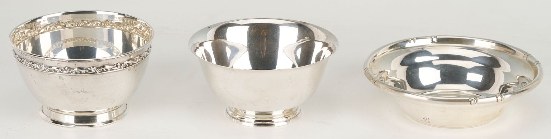 Lot 859: 7 Sterling bowls including Kirk shell, Web porringer