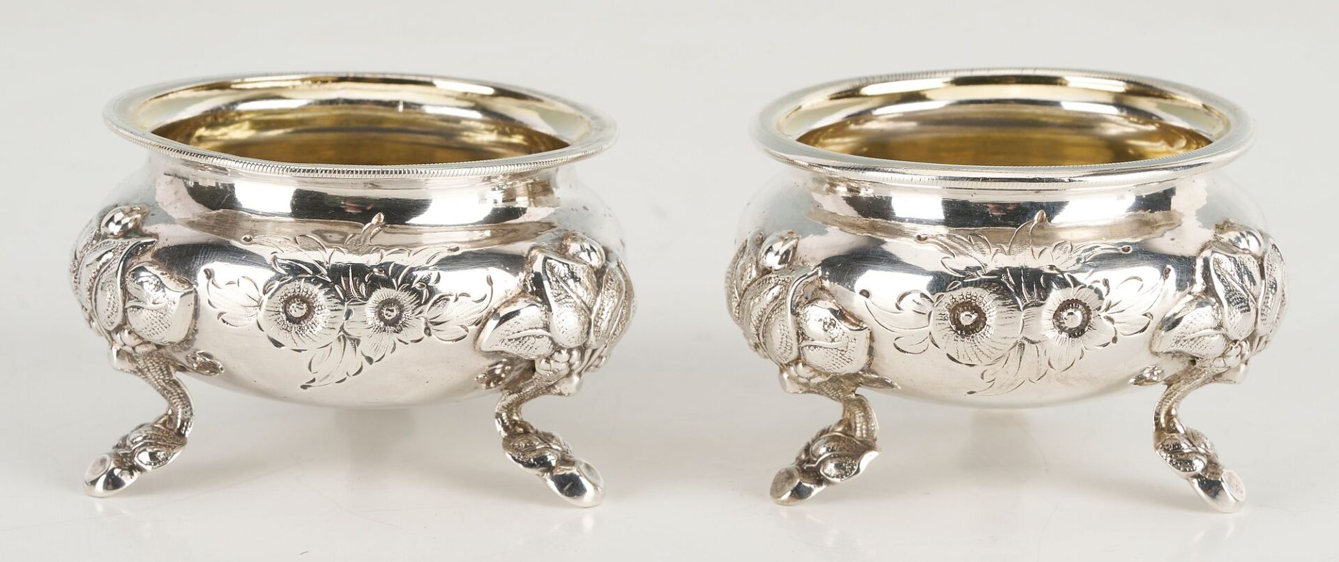 Lot 870: 6 pcs Coin Silver: 1 mug, 2 salts, 3 spoons