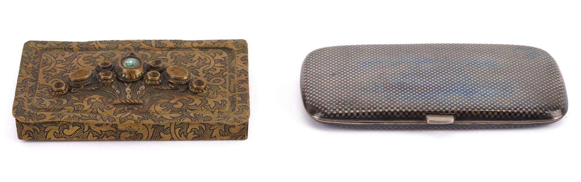 Lot 877: 4 Small Silver and Vertu Boxes incl. Japanese