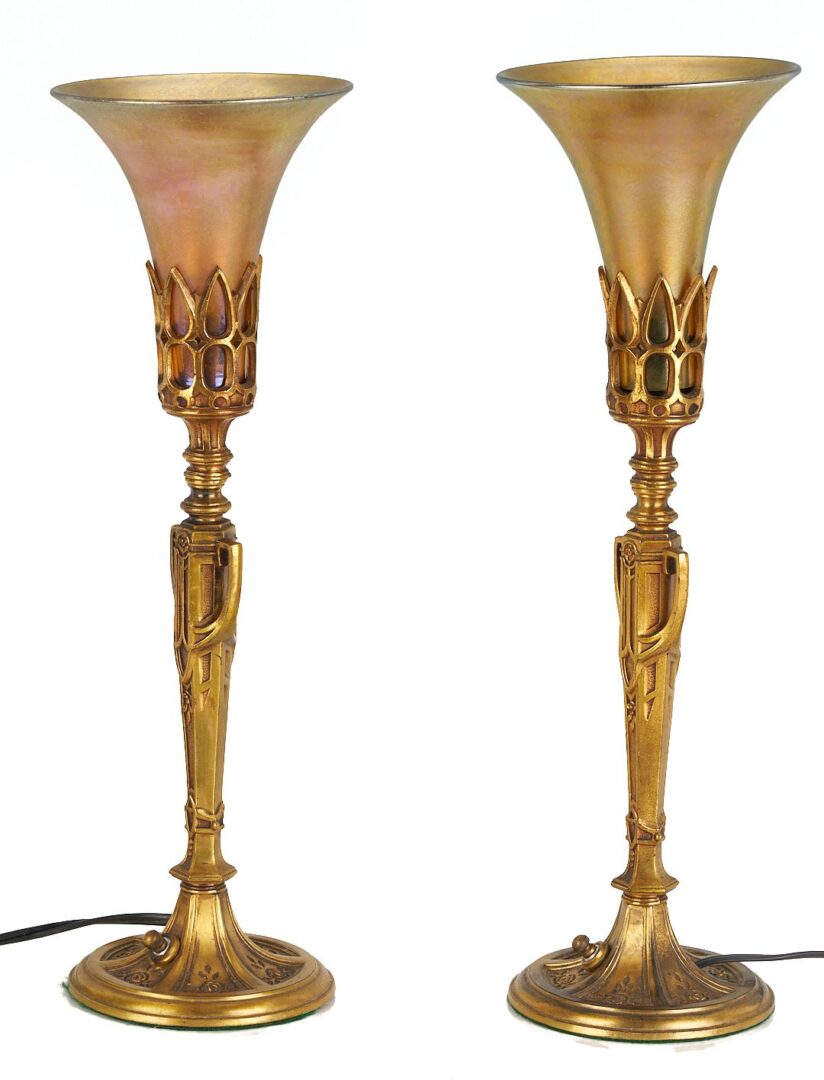 Lot 882: Pr. Art Nouveau Bronze & Art Glass Table Lamps