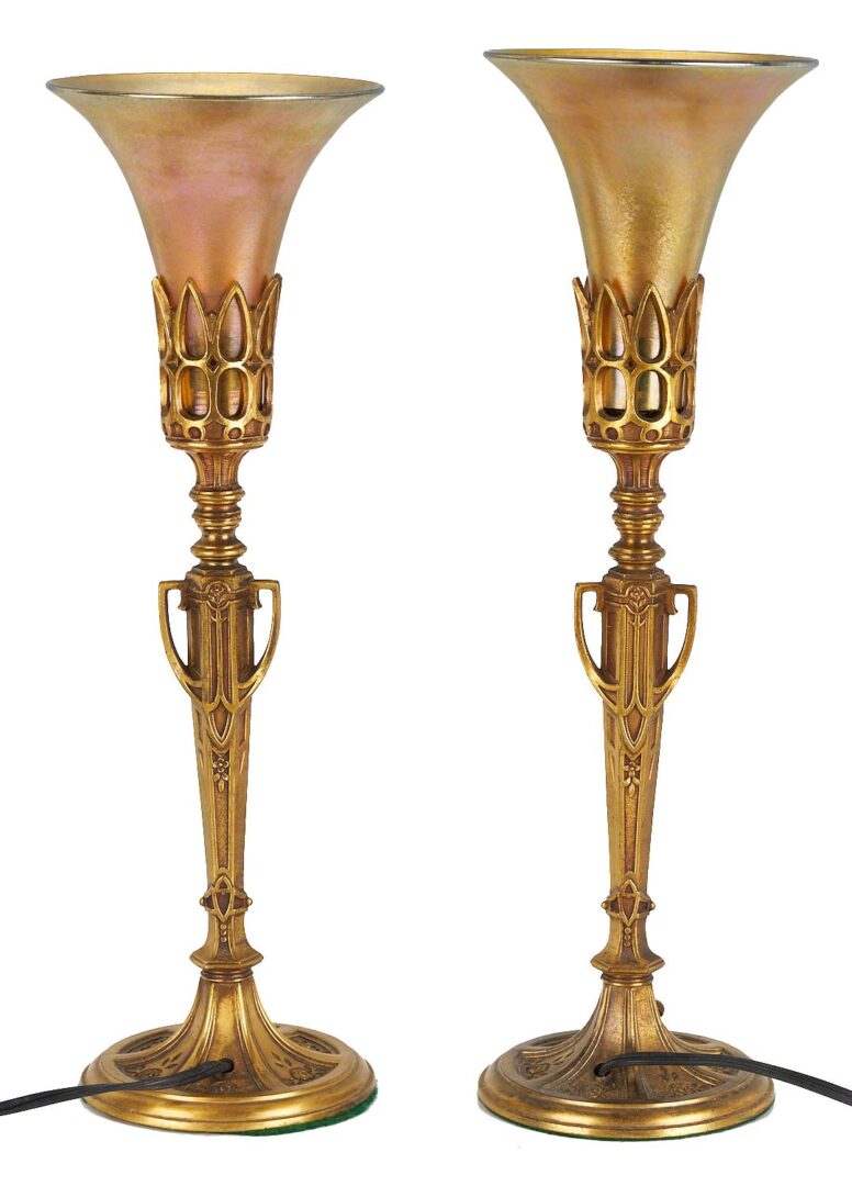 Lot 882: Pr. Art Nouveau Bronze & Art Glass Table Lamps