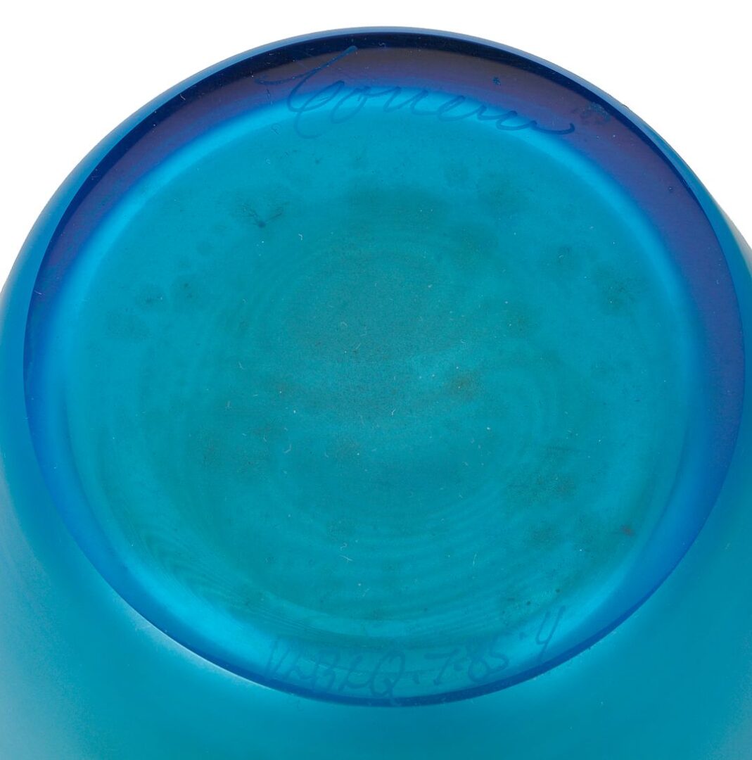 Lot 885: 4 Studio Art Glass Pieces