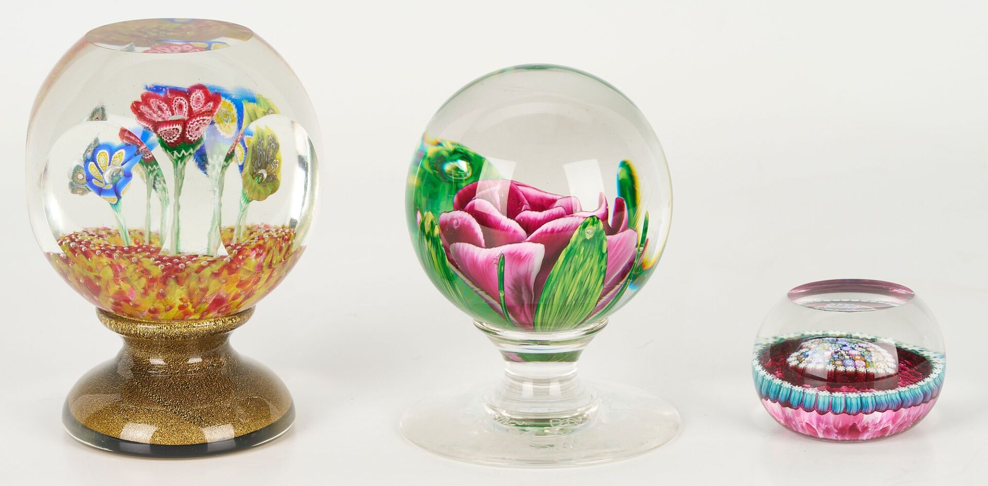 Lot 886: 3 Art Glass Paperweights Incl. Pairpoint