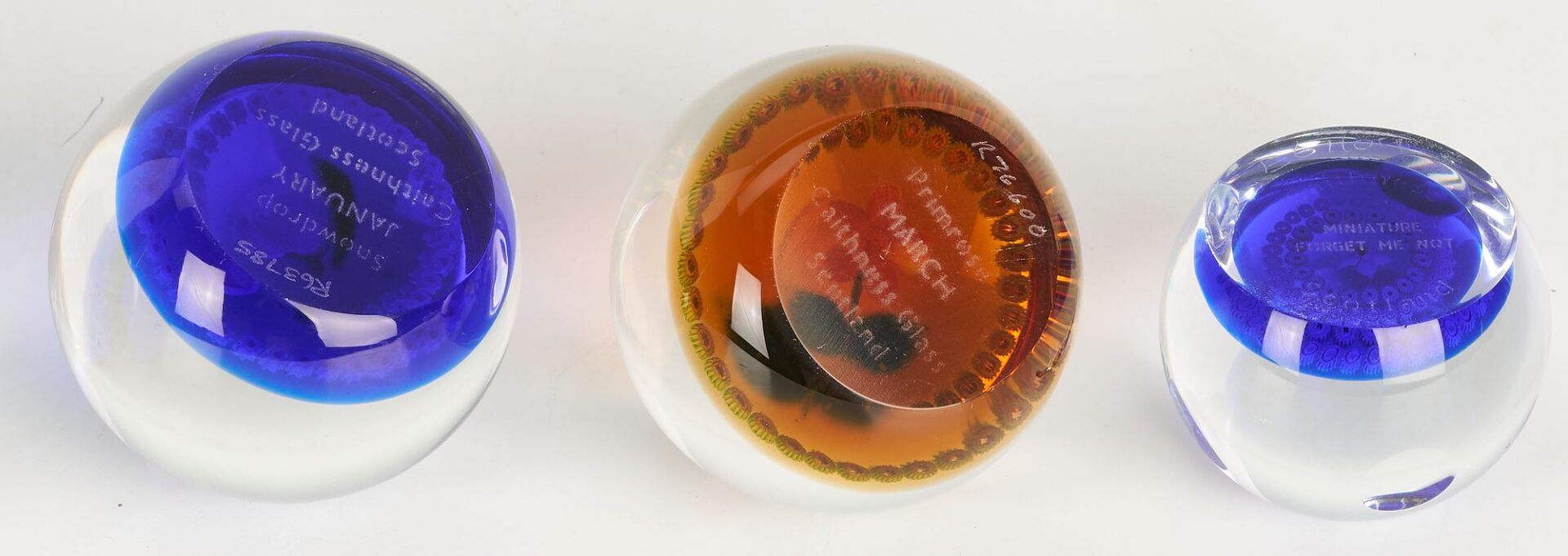 Lot 887: 12 Art Glass Paperweights, incl. Orient & Flume