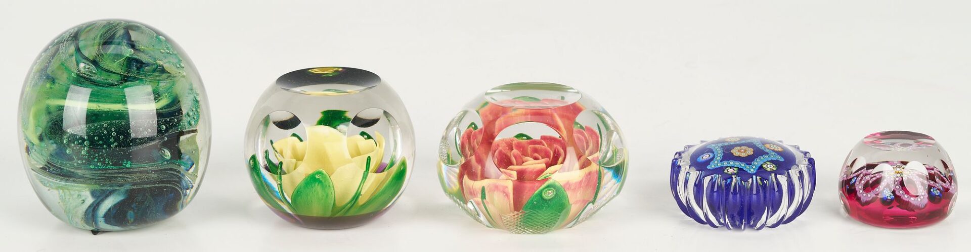 Lot 887: 12 Art Glass Paperweights, incl. Orient & Flume