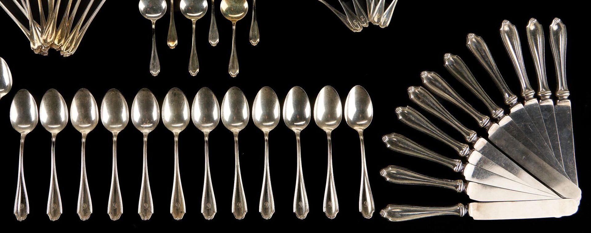 Lot 89: 104 Whiting Stratford Sterling Flatware Pcs.