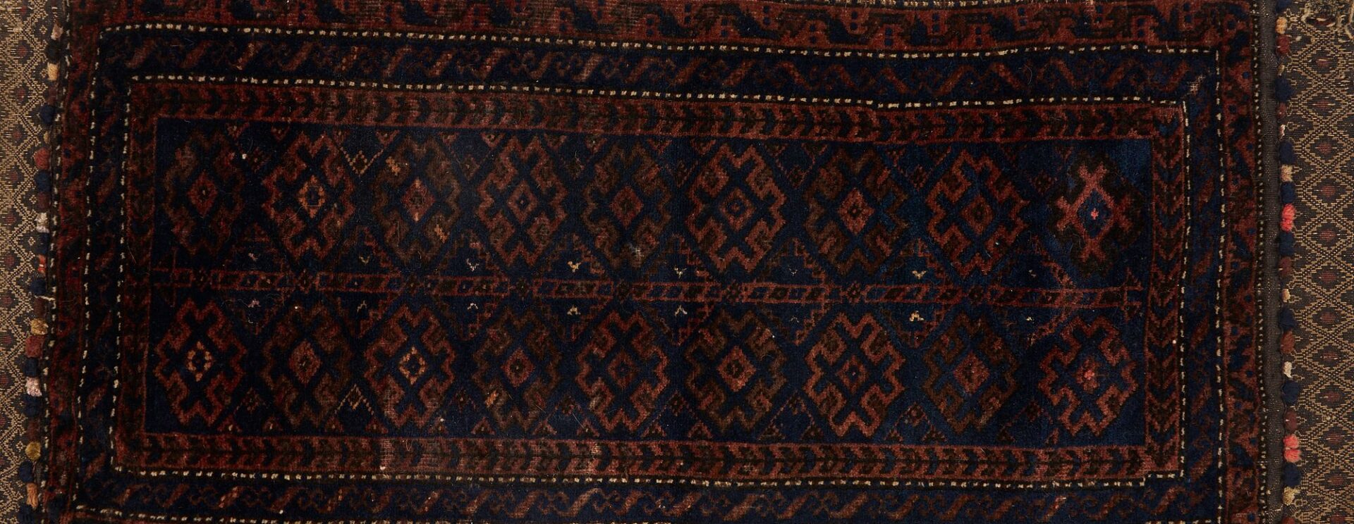 Lot 902: 2 Antique Turkmen Torbas & 2 Antique Baluch Balisht Pillows