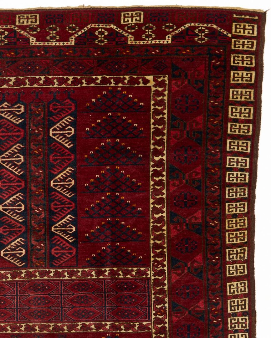 Lot 915: Antique Saryk Turkoman Ensi Rug