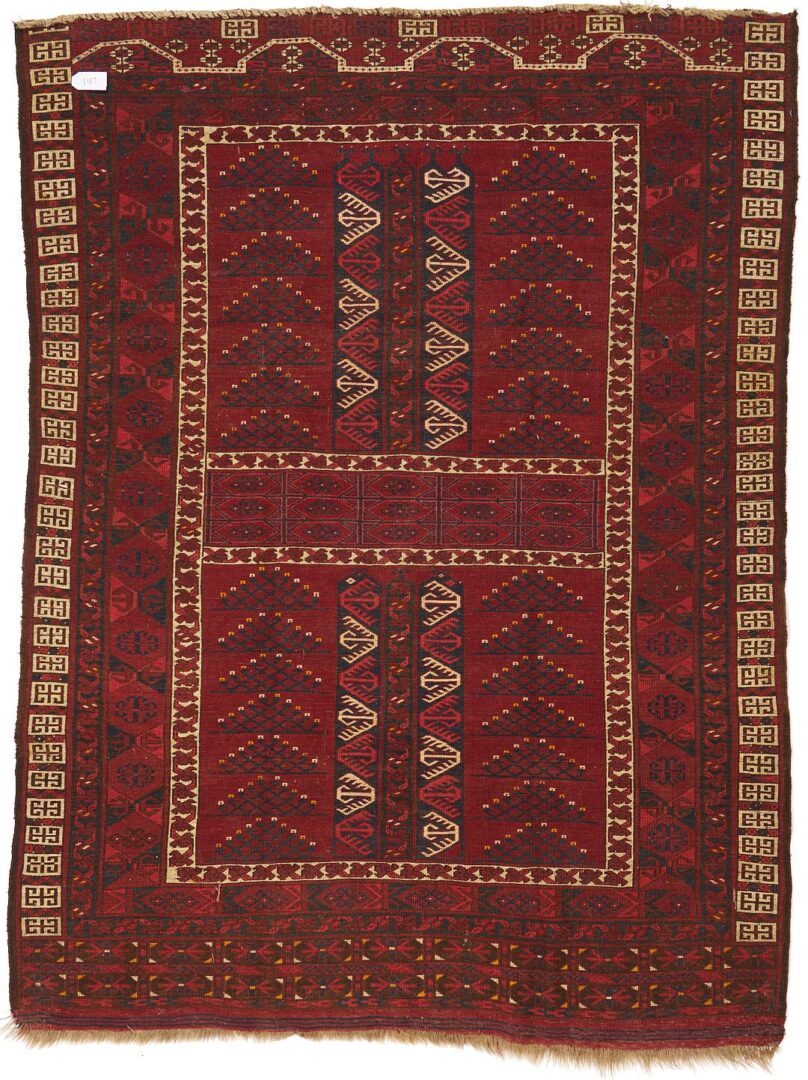Lot 915: Antique Saryk Turkoman Ensi Rug