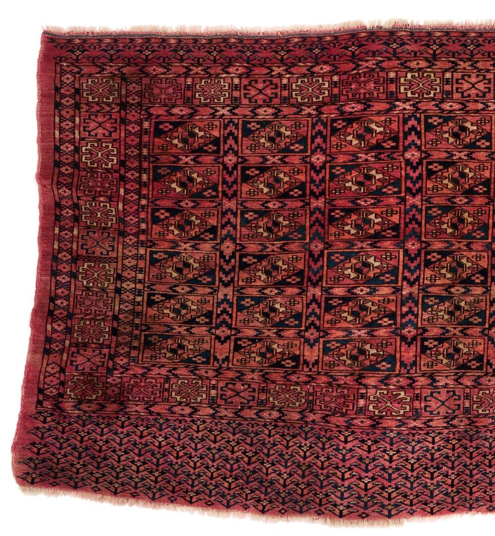 Lot 919: 3 Turkmen Rugs – Torba, Ensari & Tekke Ak-Chuval