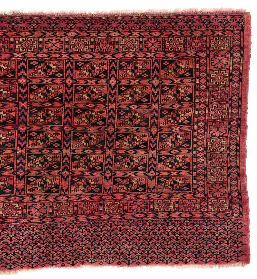 Lot 919: 3 Turkmen Rugs – Torba, Ensari & Tekke Ak-Chuval