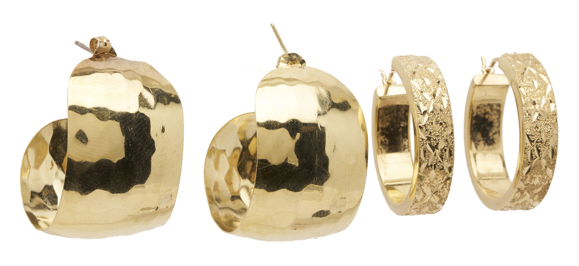 Lot 1001: 2 Pairs 14K Yellow Gold Hoop Earrings