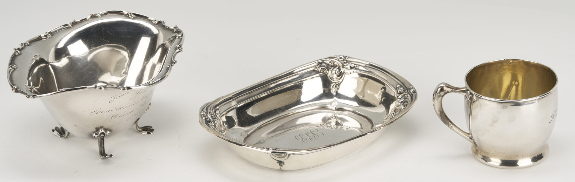 Lot 1024: 5 Sterling Silver Hollowware Pieces