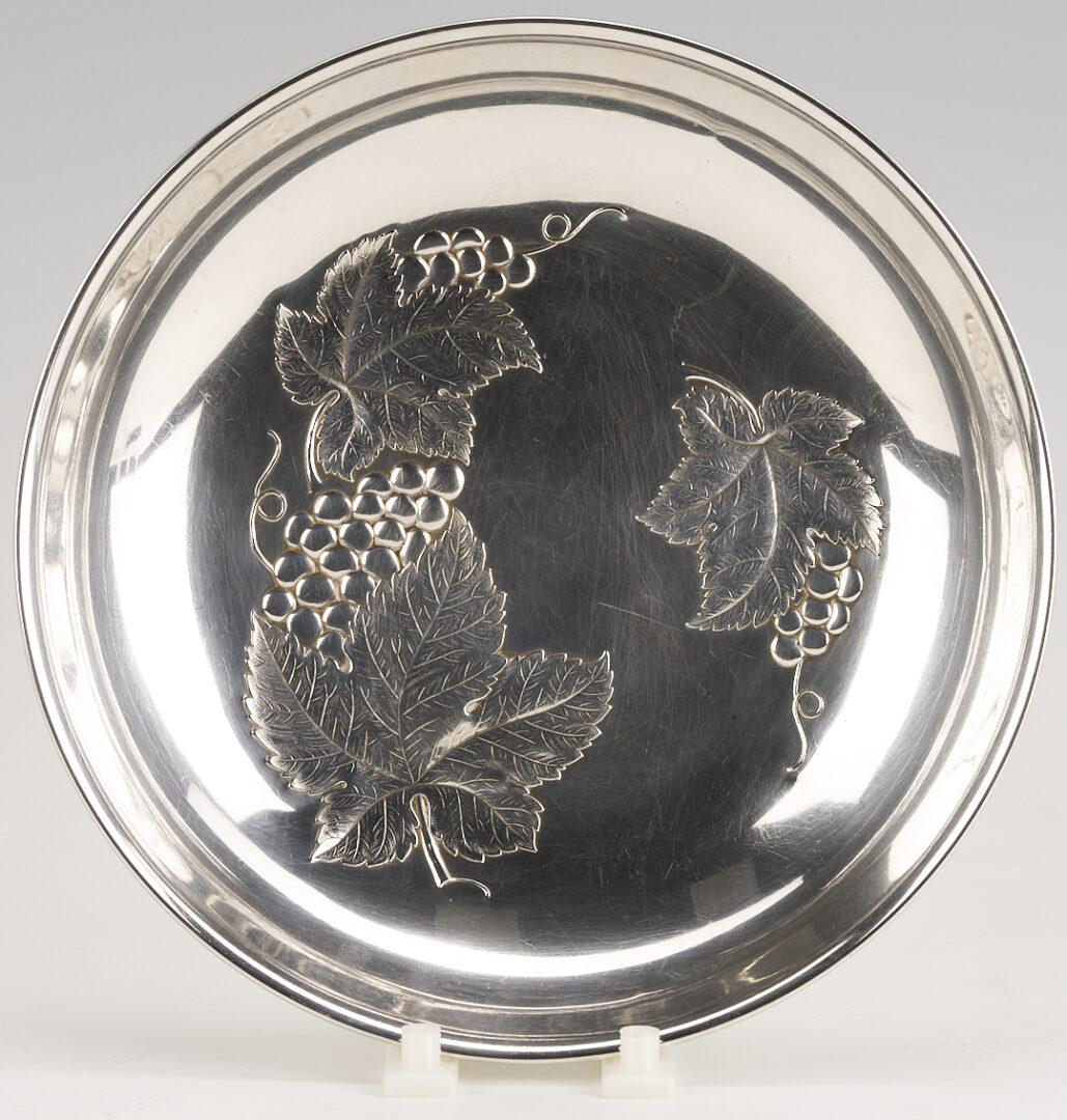 Lot 1033: Wallace Sterling Silver Bowl w/ Grape Motif