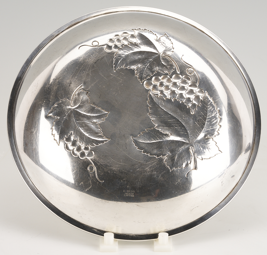 Lot 1033: Wallace Sterling Silver Bowl w/ Grape Motif