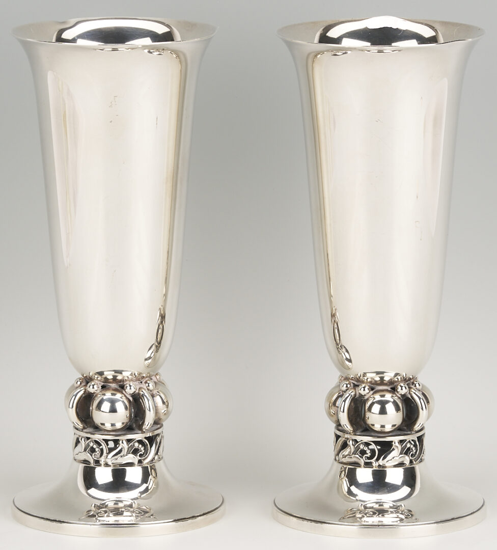 Lot 105: Pr. Sterling La Paglia Vases Plus 1 Gardiner Square Dish
