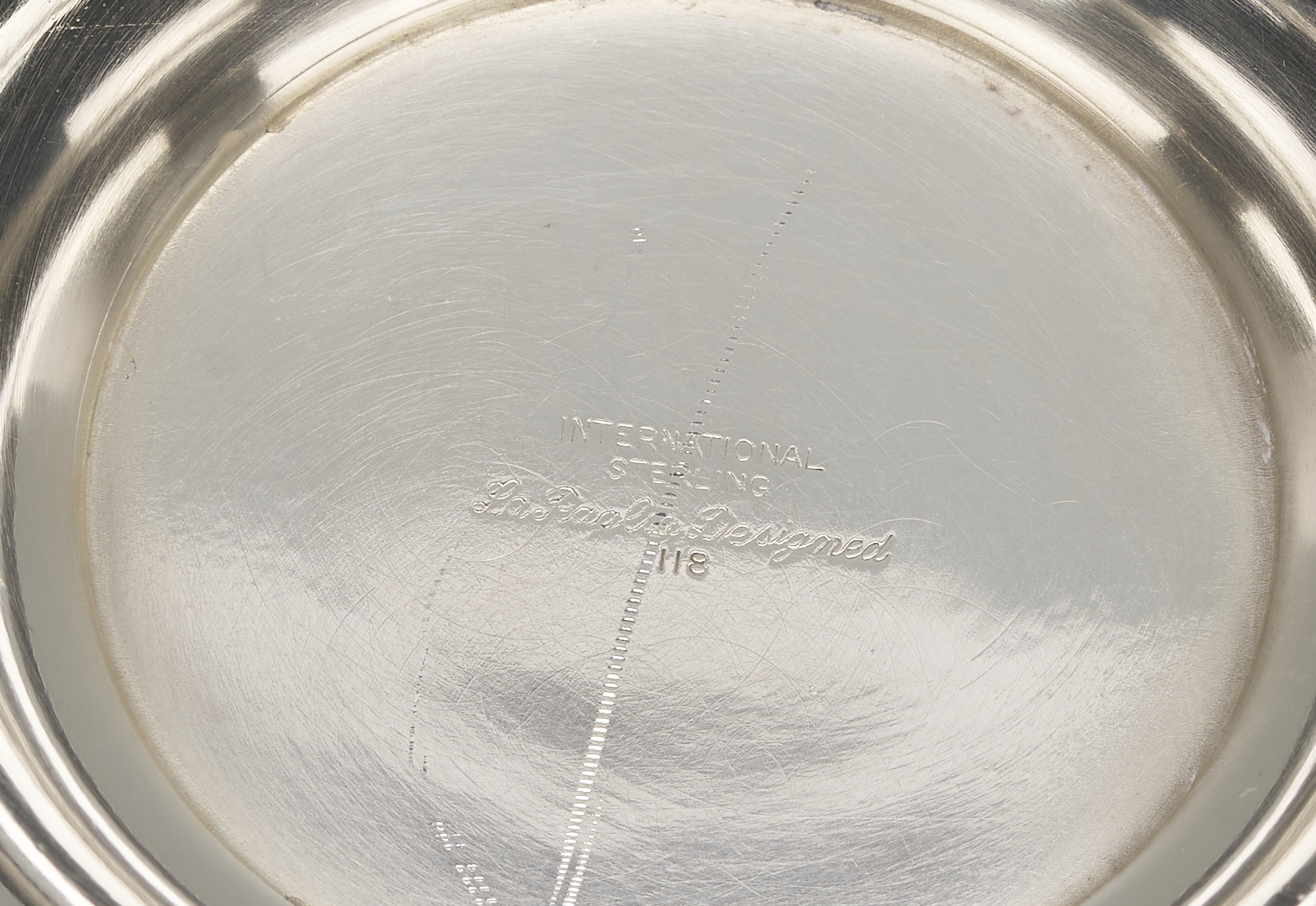 Lot 105: Pr. Sterling La Paglia Vases Plus 1 Gardiner Square Dish