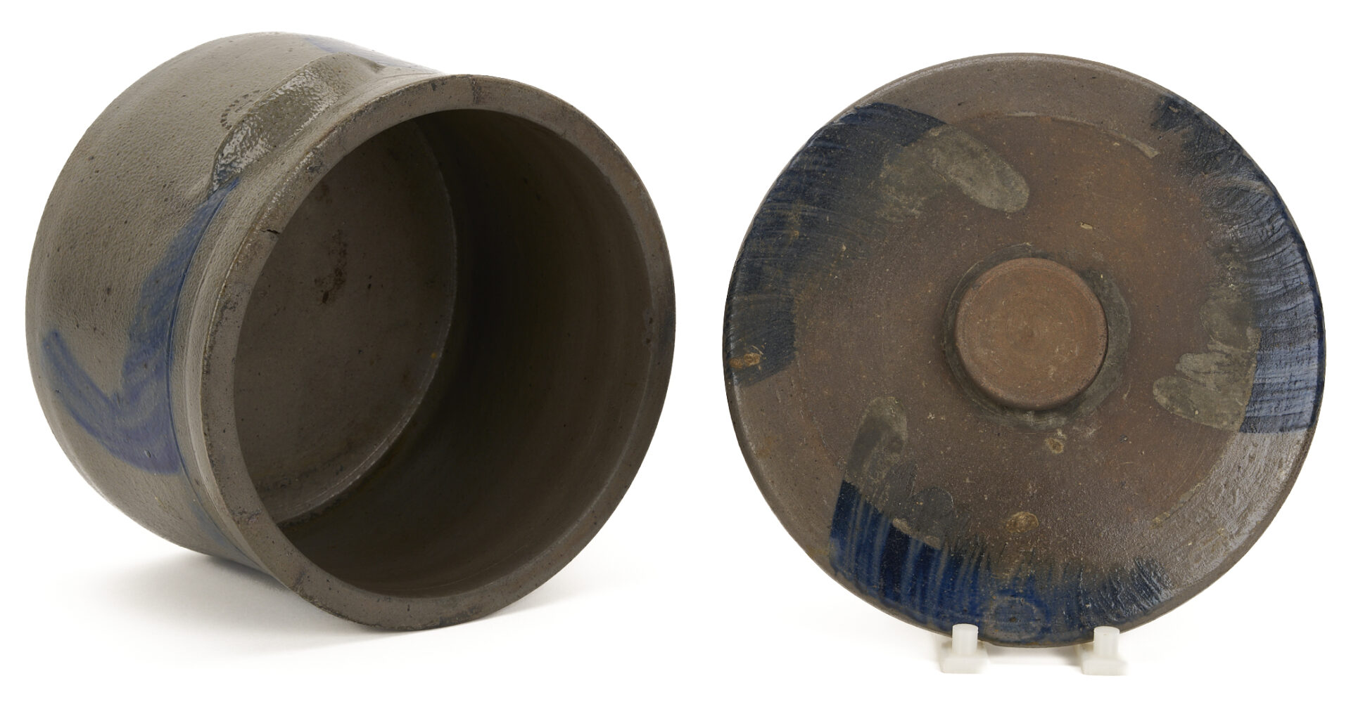 Lot 1063: PA 1 Gallon Stoneware Cake Crock