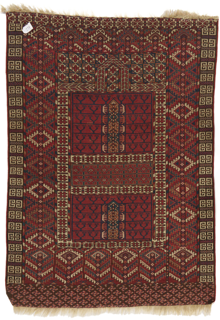 Lot 1084: Antique Turkmen Tekke Ensi Rug, Bird-Head Design