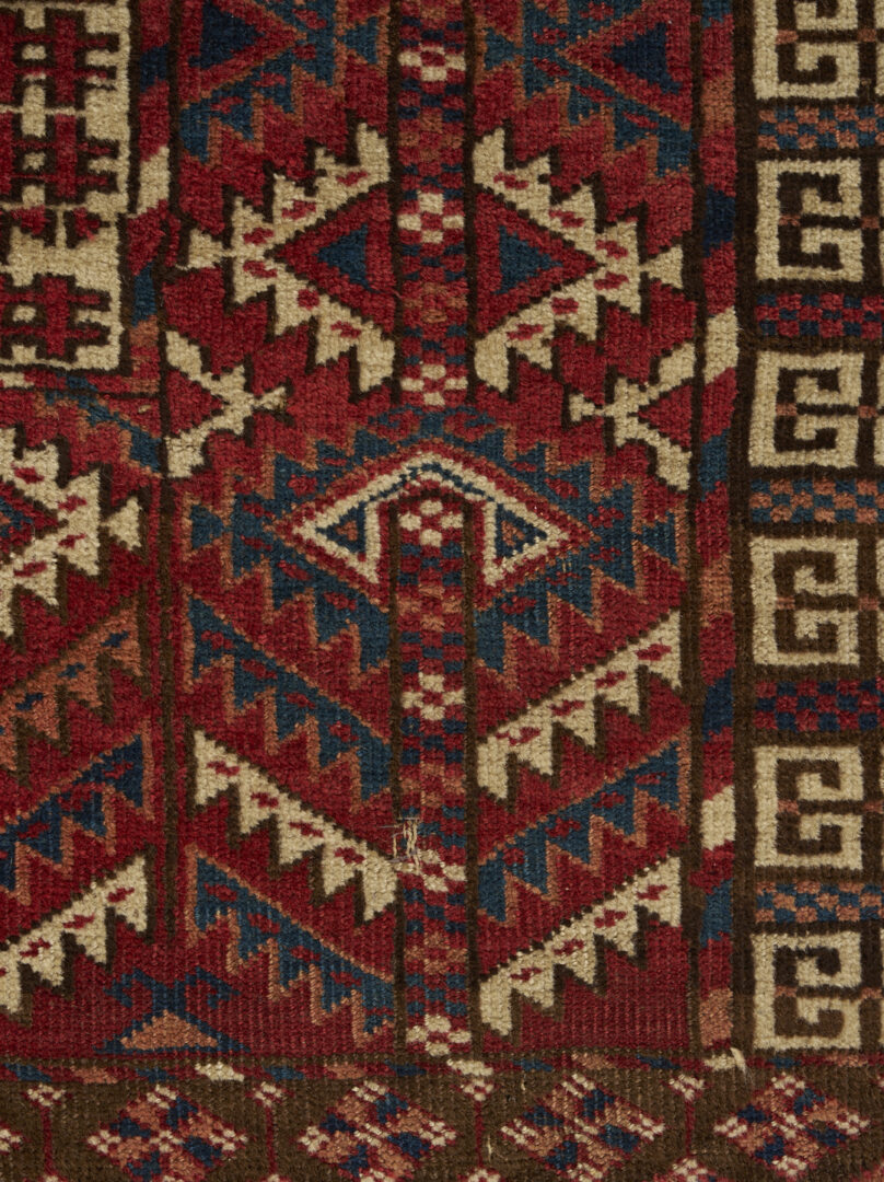 Lot 1084: Antique Turkmen Tekke Ensi Rug, Bird-Head Design