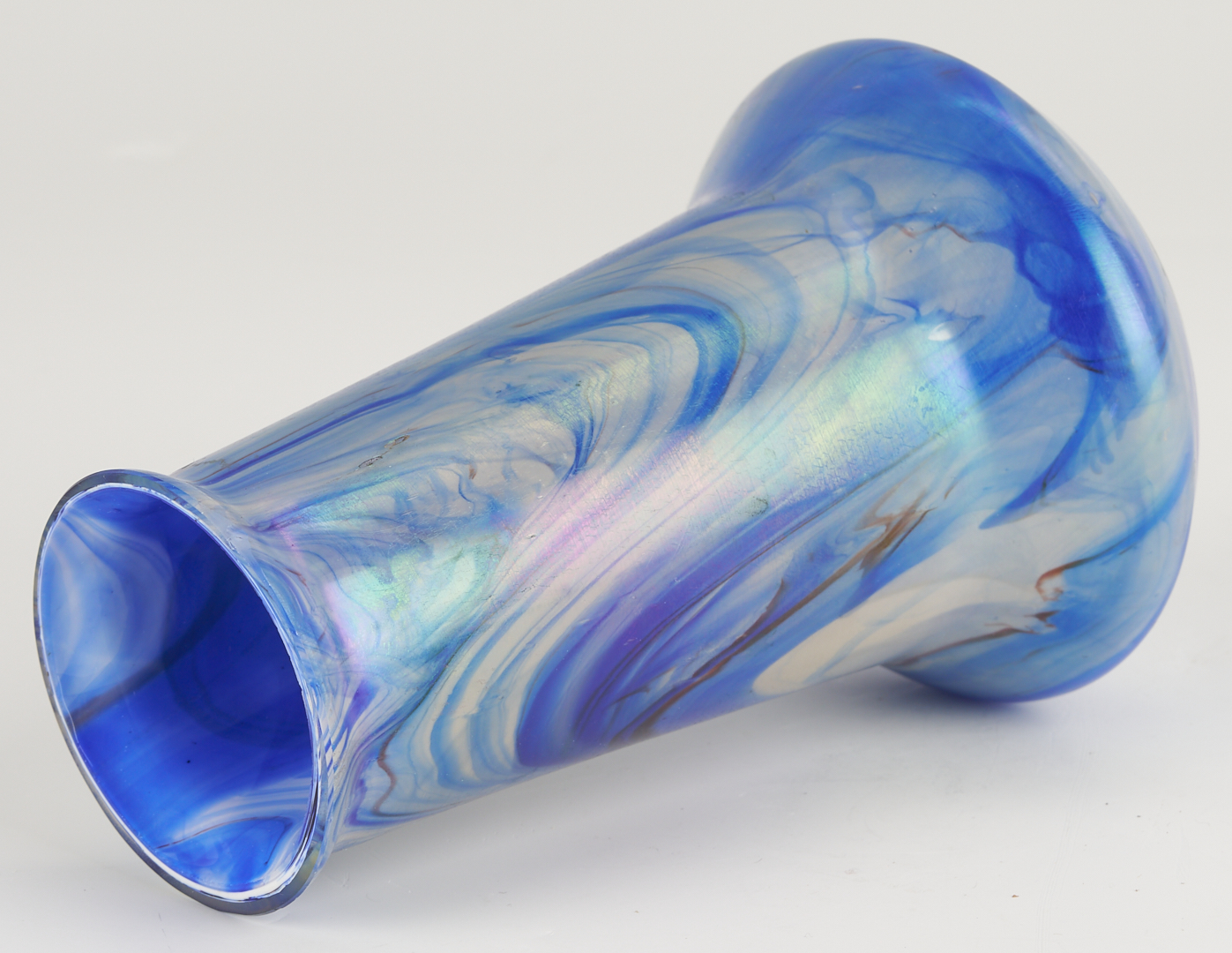 Lot 1103: 3 Art Glass Vases with Pulled Color Designs