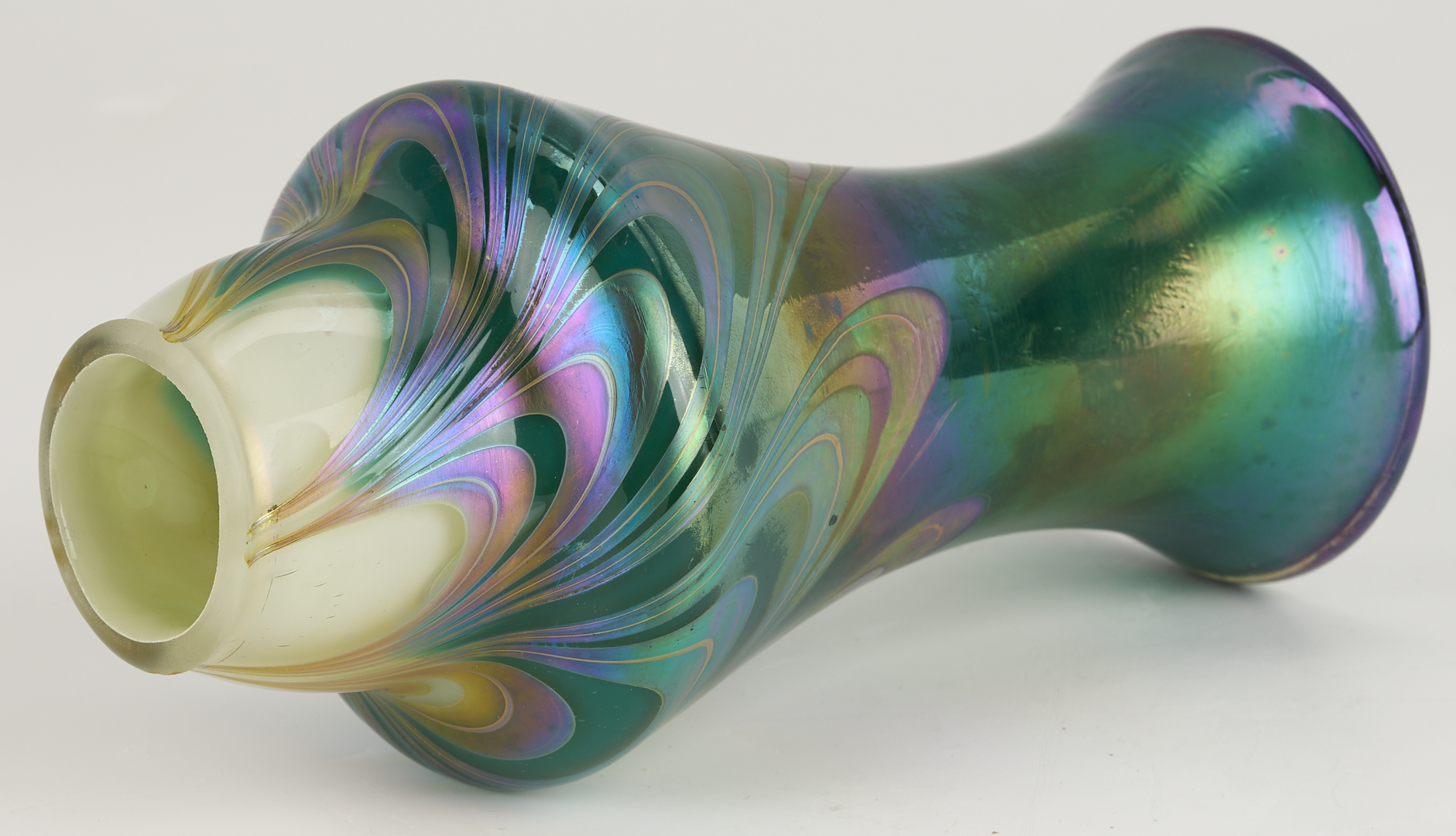 Lot 1103: 3 Art Glass Vases with Pulled Color Designs