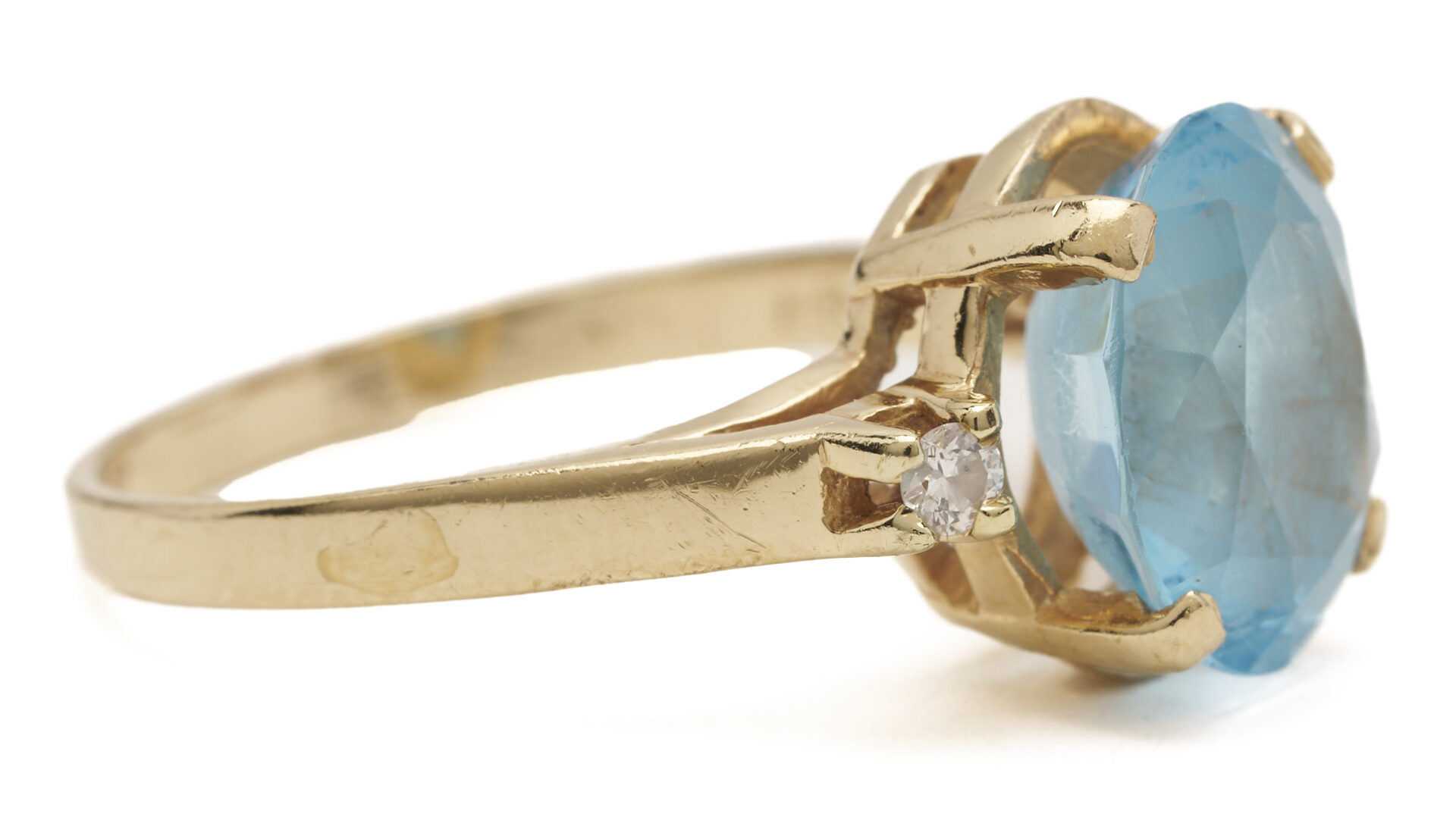 Lot 1171: 14K Yellow Gold Topaz & Diamond 3-Stone Ring