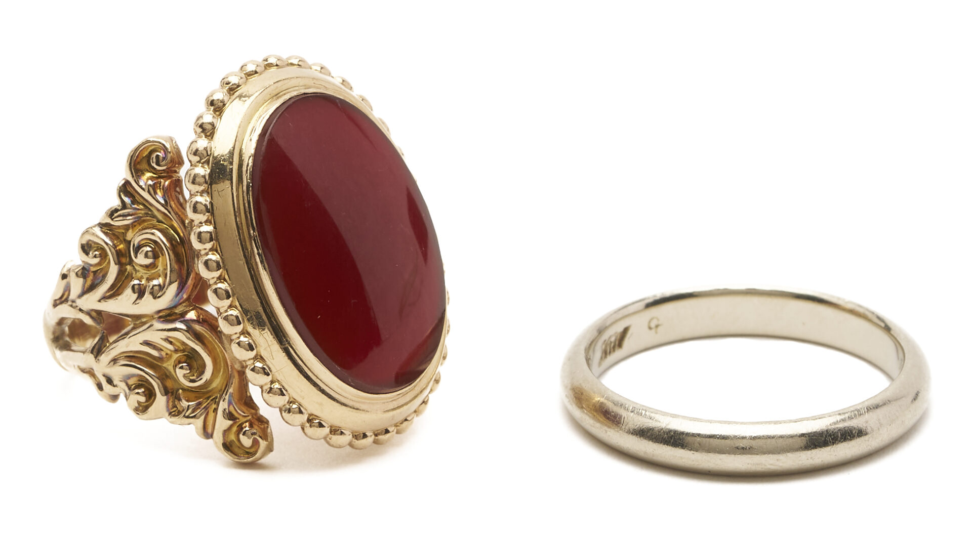 Lot 1176: 14K Gold Cabochon Carnelian Ring & 14K Gold Wedding Band