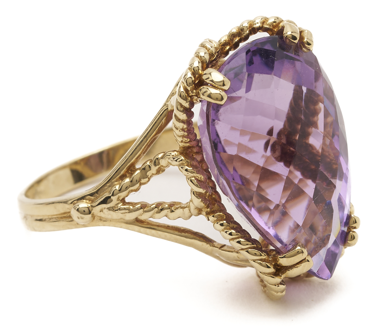 Lot 1191: 14K Pear Shaped Amethyst Ring