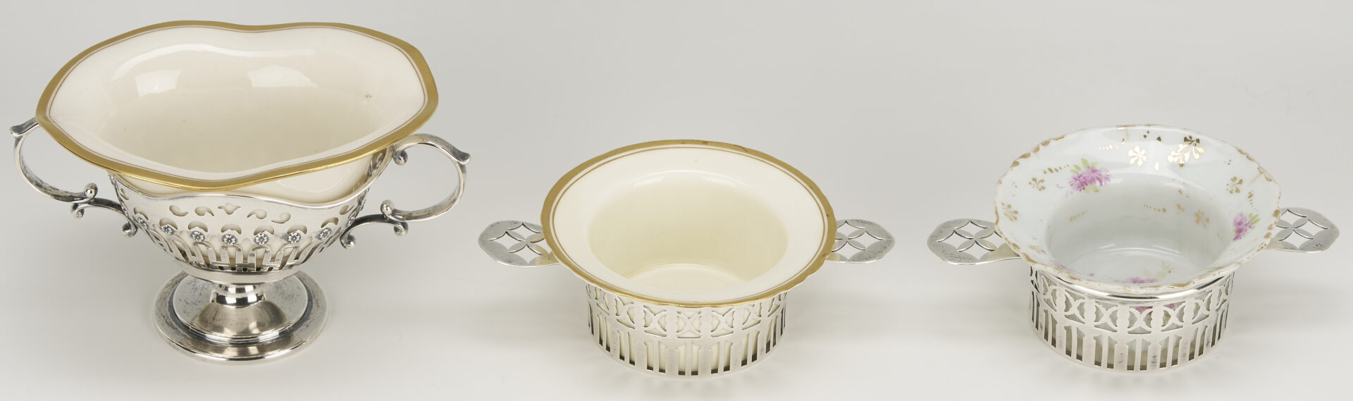 Lot 1211: 6 Sterling Silver Ramekin Frames plus 1 sterling soup cup