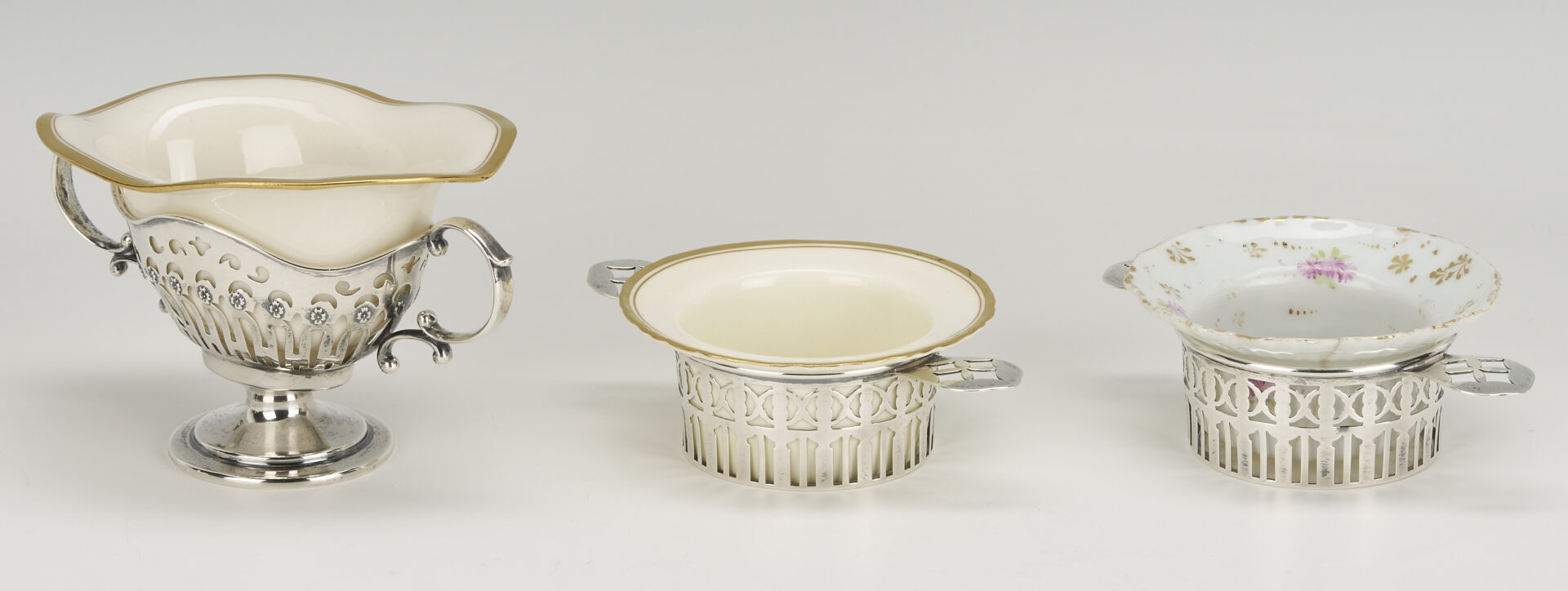 Lot 1211: 6 Sterling Silver Ramekin Frames plus 1 sterling soup cup
