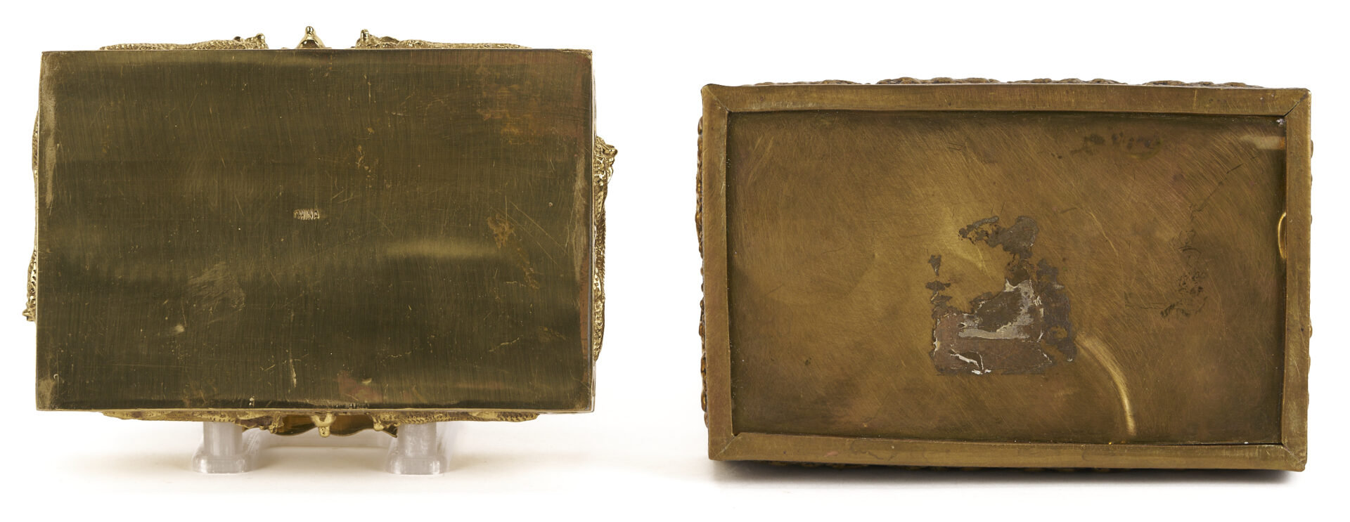 Lot 1249: 3 Asian Decorative Boxes: Lacquer & Bronze