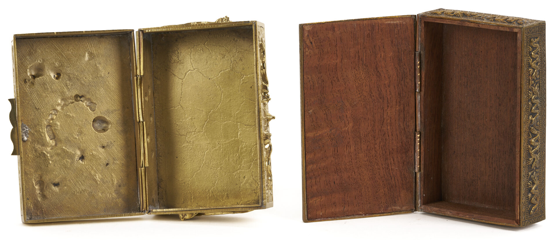 Lot 1249: 3 Asian Decorative Boxes: Lacquer & Bronze