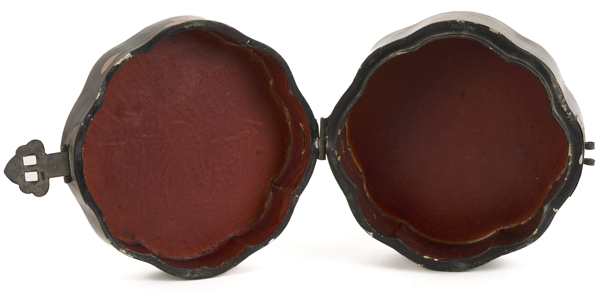 Lot 1249: 3 Asian Decorative Boxes: Lacquer & Bronze