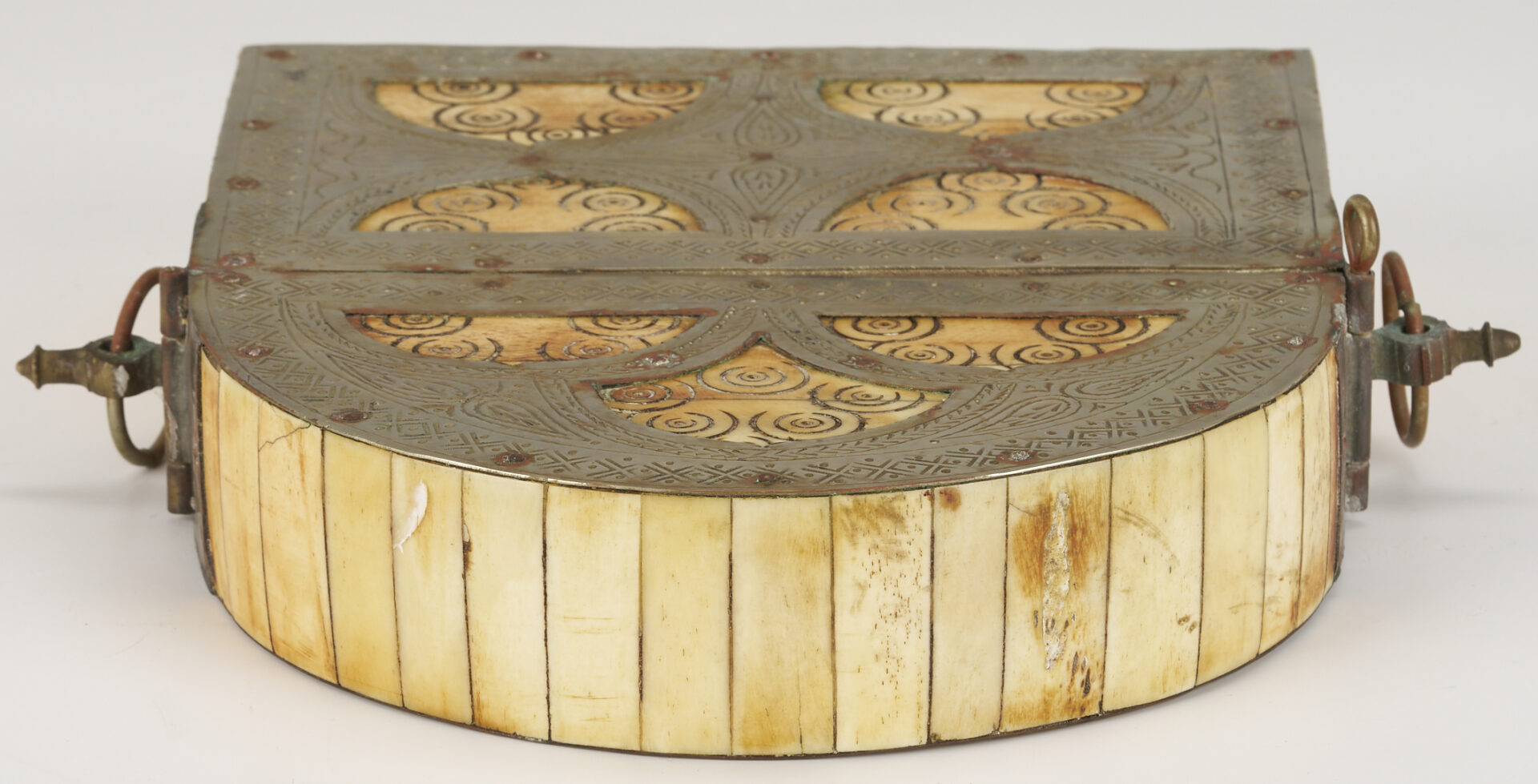 Lot 1250: Middle Eastern Silver Mirror, Box, and 2 Miniature Paintings