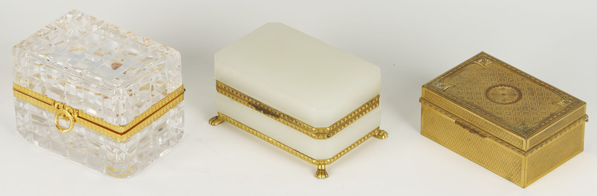 Lot 1256: 3 French Vanity Boxes